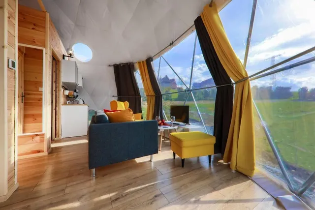 Glamping Gliczarów (dawniej Domki Góralskie Klapnioki)