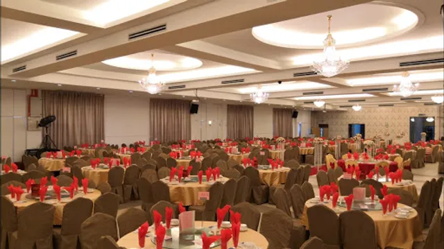 Restoran Tropical Garden