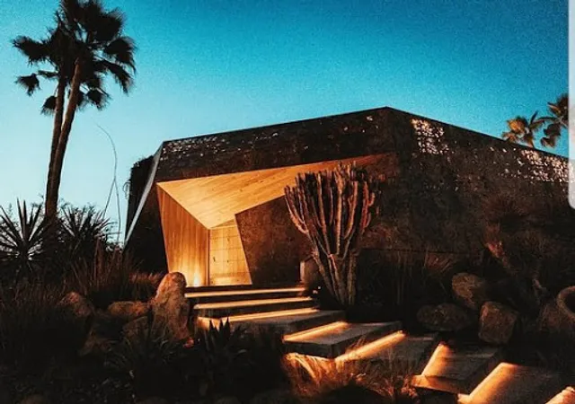 Momento | Restaurante & Club Nocturno en Marbella