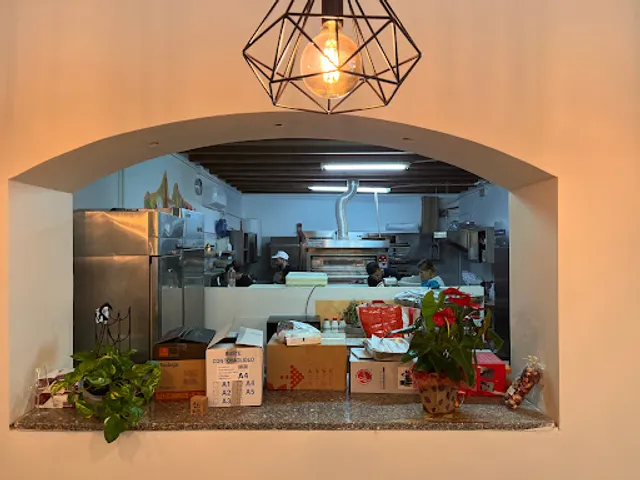 Angel Bar & Pizzeria