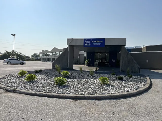 Residence & Conference Centre - Sarnia