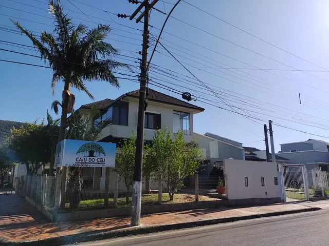 Hotel Tenda Caiu do Céu