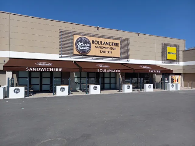 Marie Blachère bakery sandwiches and pies