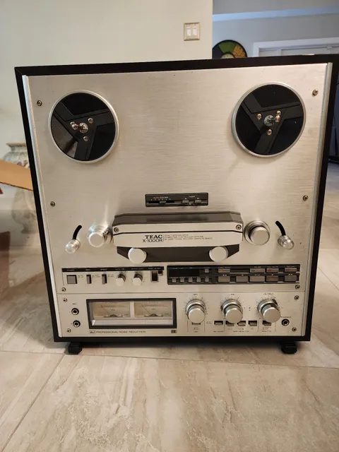 Adam's Electronics Stereo Repair