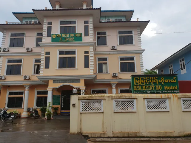 Mya Myint Mo Hotel