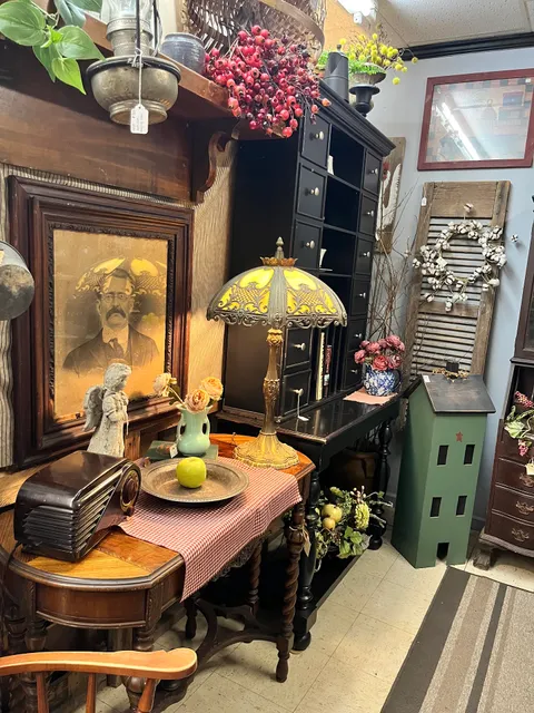 GATHERING WITH GRACE