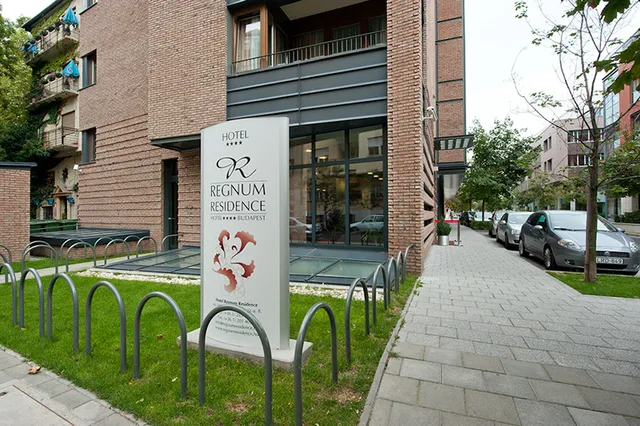 Hotel Regnum Residence