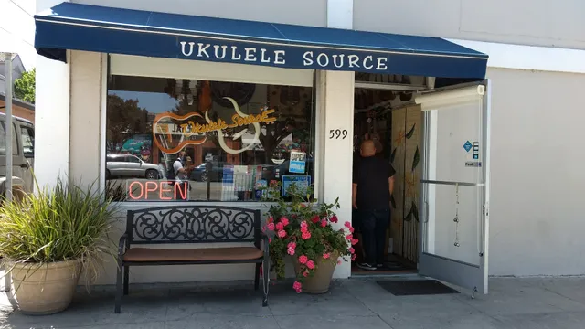 Ukulele Source