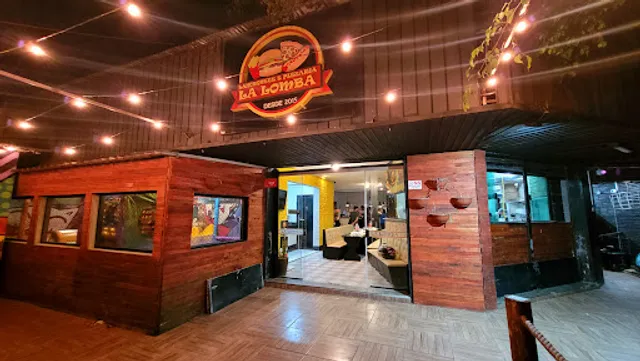 Lanchonete e Pizzaria La Lomba