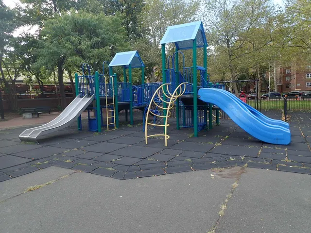 Ravenswood Playground