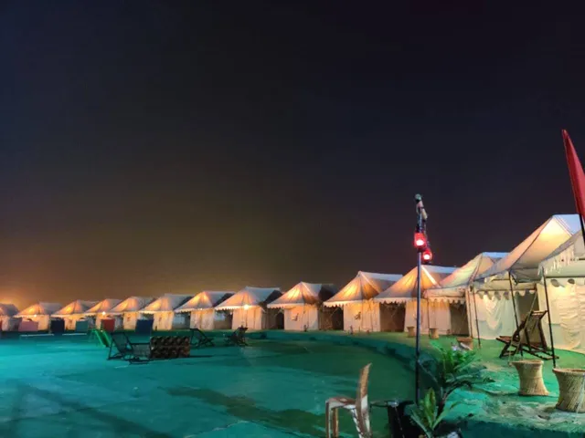 Tent City Cluster H, Dhordo