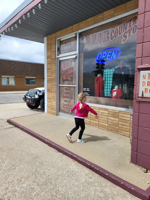 Unique Country Store