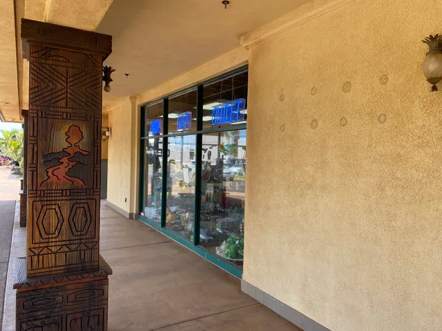 Maui Gift Outlet