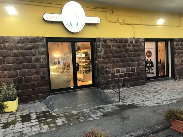 Panificio L'Antico Fornaio dei F.lli Cancedda - via Nuoro