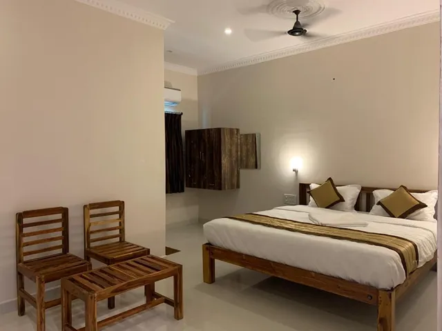 Hotel Rani and Rani Residency, Puducherry