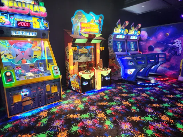 Space Adventure Mini Golf