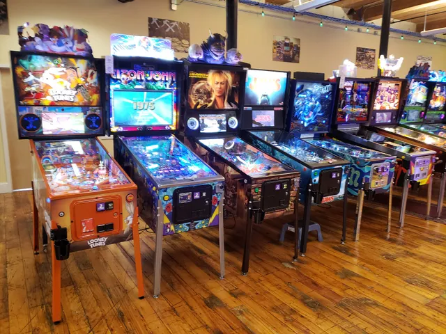 Tycoon Arcade, Tycoon General Store, Pinball Tycoon