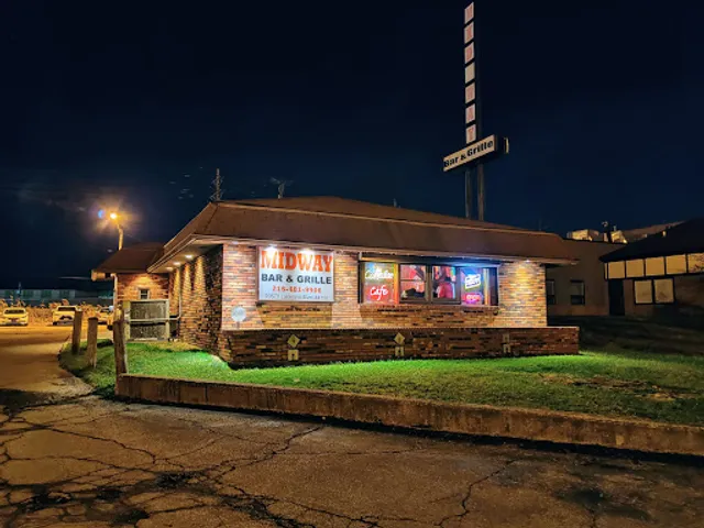 Midway Bar & Grille