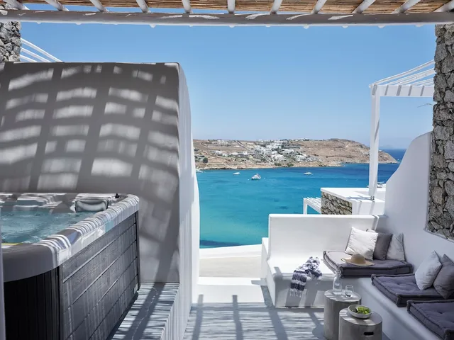 Pietra e Mare - Mykonos Moments
