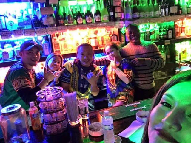 TONYZ BARトニーズバー 横須賀中央/どぶ板通り/水パイプ