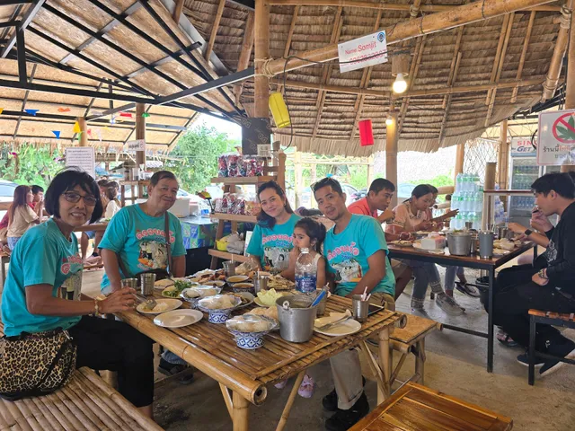 ส้มตำ แบมบู ครูแต๋น