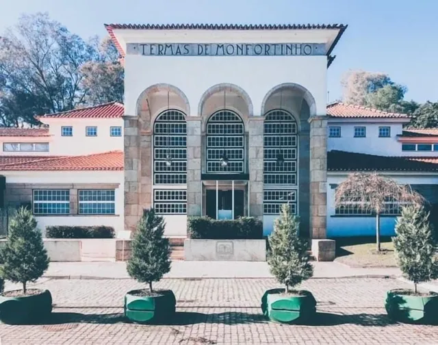 Casa Vinte & Cinco Alojamento Local