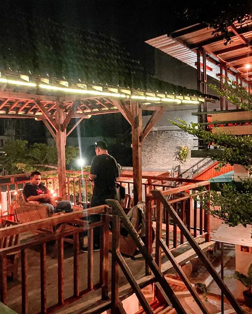 Continentals House of Beans