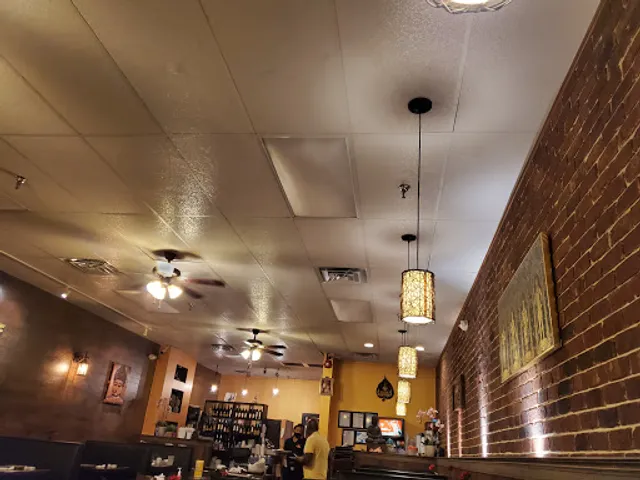 Big Bowl Thai Cuisine