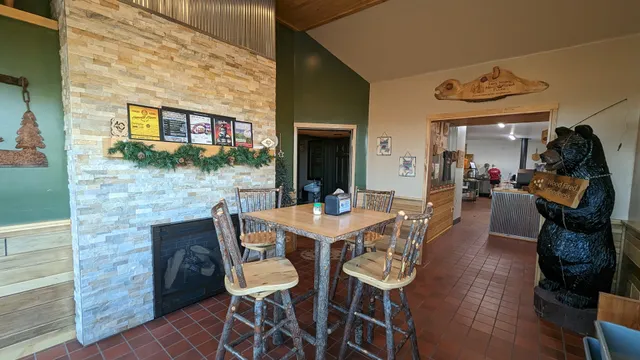 Log Home Wood Fired Pizza