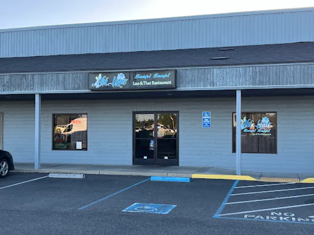 Blú Lotus | Lao & Thai Restaurant