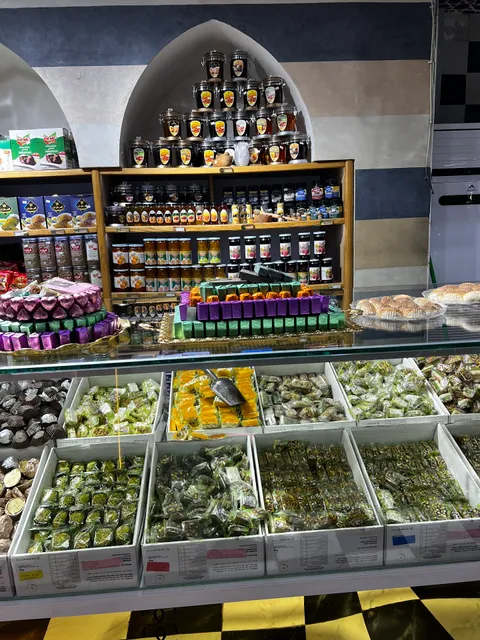 Alassi Hot Foods & Sweets