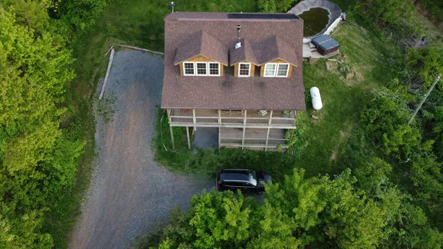 Mountain Moonshine Cabin