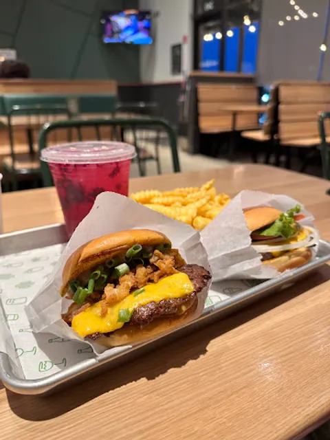 Shake Shack North Brunswick