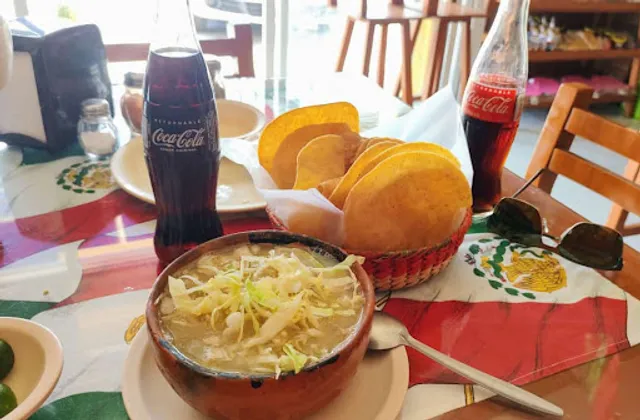 Pozoleria Los Angeles