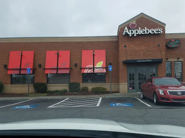 Applebee's Grill + Bar