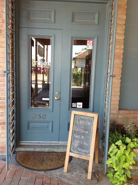 Dream Gift Shop