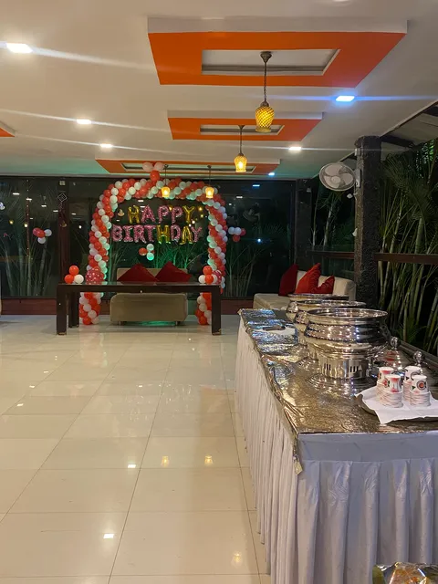 Shri Vrindavan Garden Restaurant