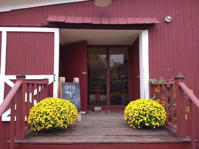 Purplebrown Farm Store