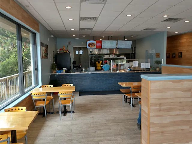 Taste of Thai on Blvd.