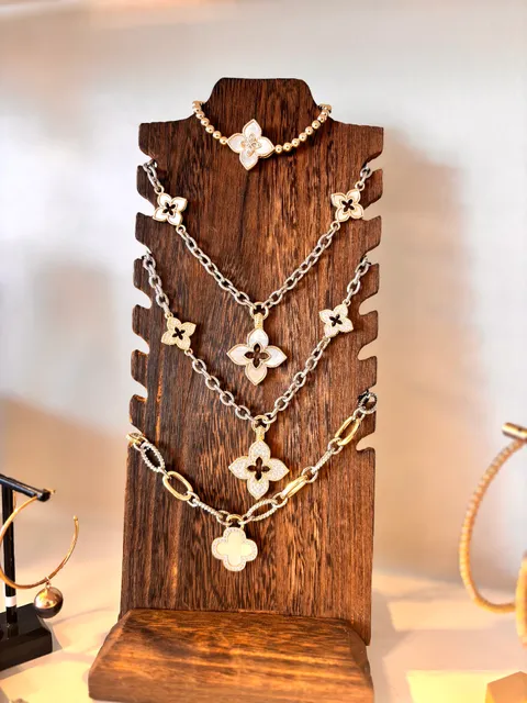 Confetti And Cloth Boutique