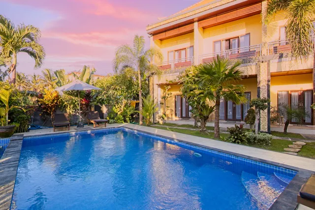 Kelingking Sunset Point Hotel & Spa