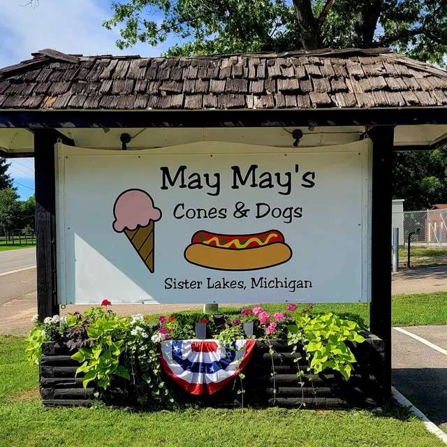 May May’s Cones and Dogs