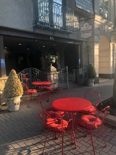 Morning Glory Coffee & Pastries