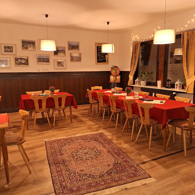 Gasthaus zum Kranz D'Alessia& Igor.