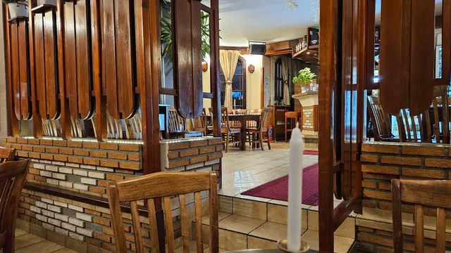 NICOLE Hotel & Restaurant