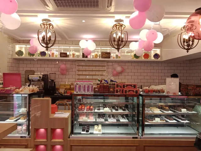 Flurys Ballygunge Circular Road