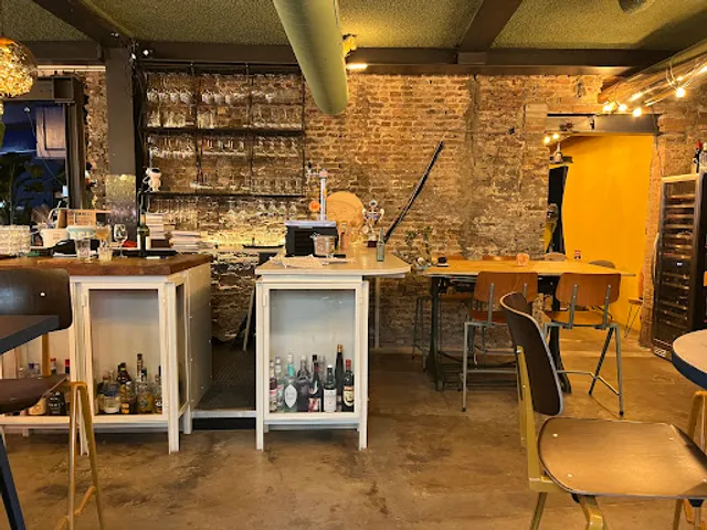 Thup's pizza- en wijnbar