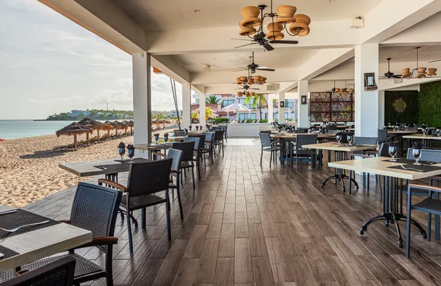 Straw Hat Restaurant