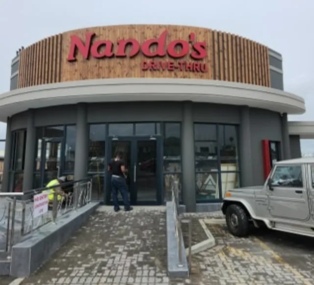 Nando's Amalinda Drive Thru