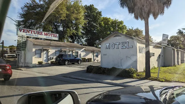 Venture Motel